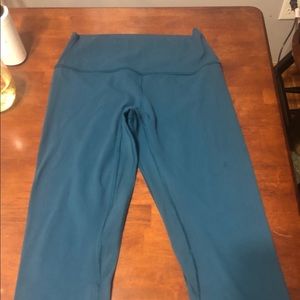 Align crop lululemon size 8